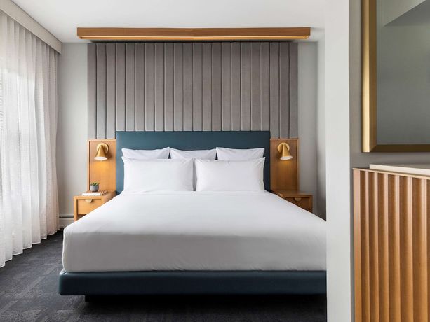 Imagen de la habitación del Hotel 21c Museum Chicago. Foto 10