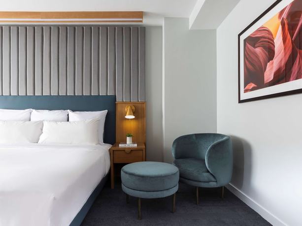 Imagen de la habitación del Hotel 21c Museum Chicago. Foto 16