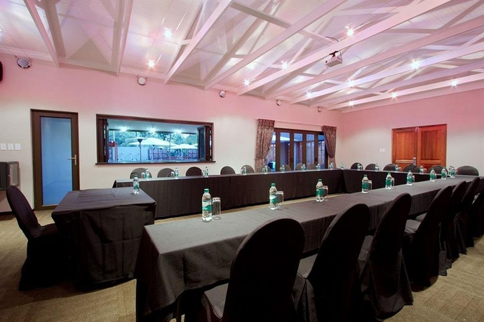 Imagen de los interiores del Hotel 224. Foto 7