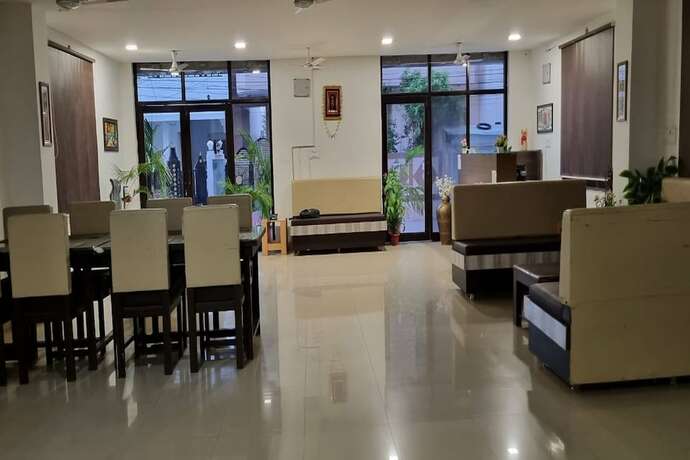 Imagen general del Hotel 24 Carrat. Foto 12