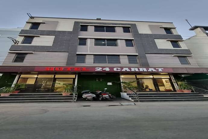 Imagen general del Hotel 24 Carrat. Foto 15