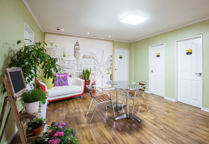 Imagen de los interiores del Hotel 24 Guesthouse Namsan Garden. Foto 12
