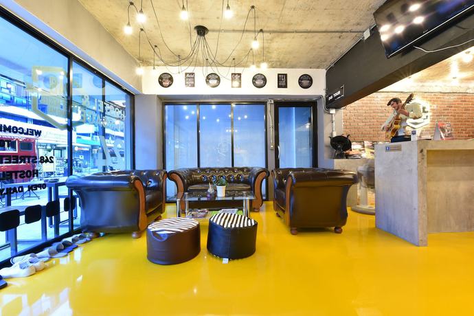 Imagen de los interiores del Hotel 248 Street Hostel. Foto 17
