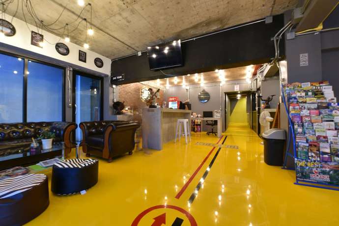 Imagen de los interiores del Hotel 248 Street Hostel. Foto 20