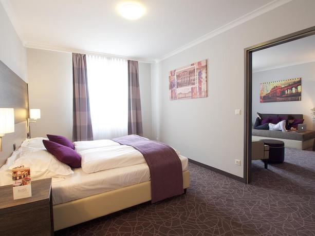 Imagen de la habitación del Hotel 24Hours-Apartment. Foto 7