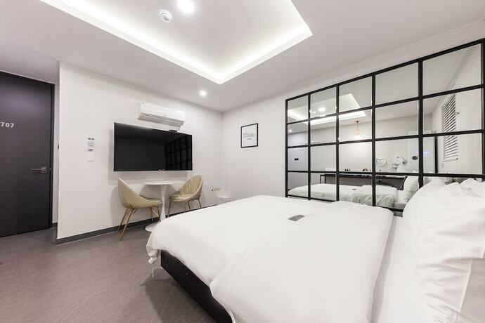 Imagen general del Hotel 24st Prestige. Foto 3