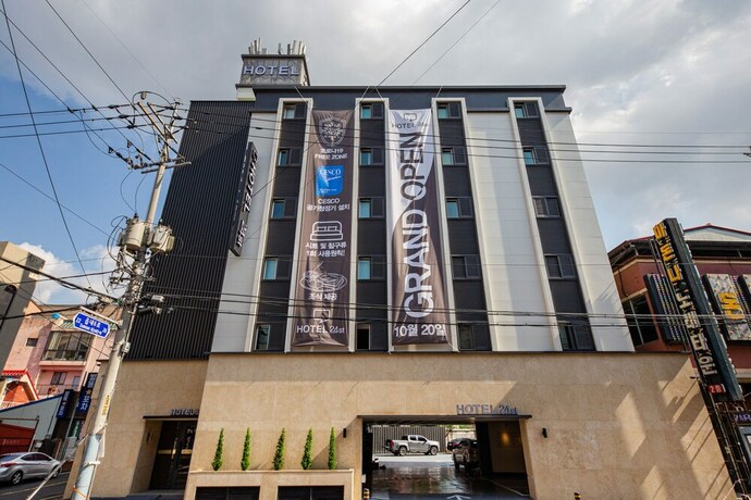 Imagen general del Hotel 24st Prestige. Foto 1