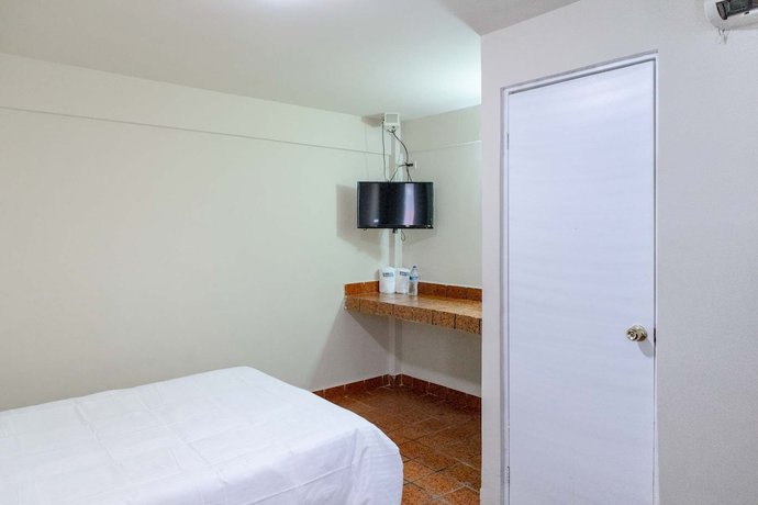 Imagen de la habitación del Hotel 25, Monterrey. Foto 5