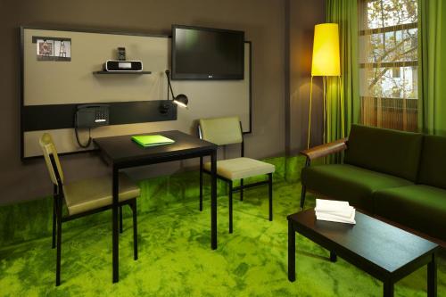 Imagen general del Hotel 25hours Frankfurt The Goldman. Foto 6