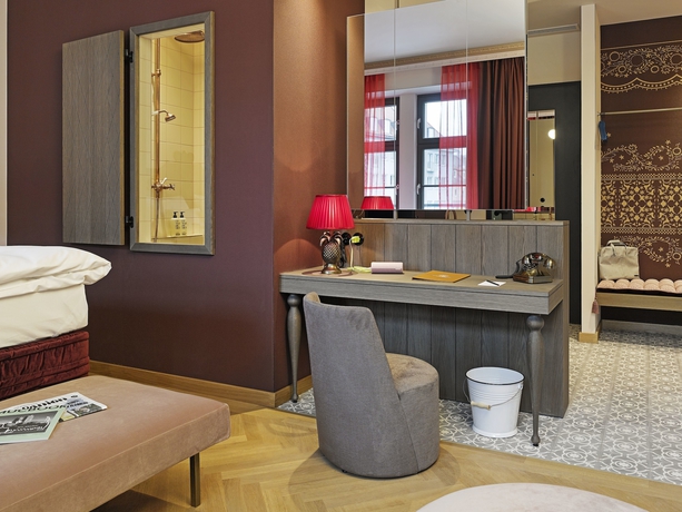 Imagen de la habitación del Hotel 25hours The Royal Bavarian. Foto 13