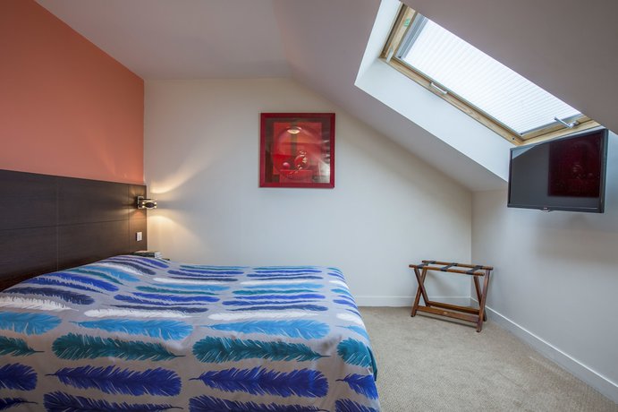 Imagen de la habitación del Hotel 26 Faubourg (ex H&ocirc;tel De Reims). Foto 9