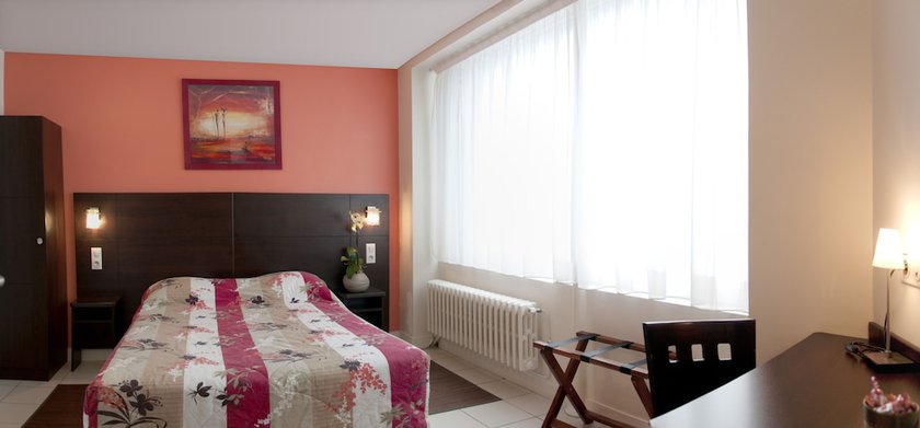 Imagen de la habitación del Hotel 26 Faubourg (ex H&ocirc;tel De Reims). Foto 14