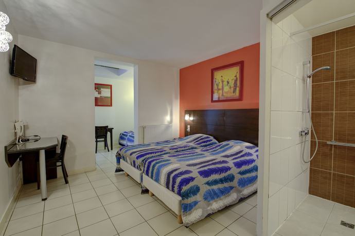 Imagen de la habitación del Hotel 26 Faubourg (ex H&ocirc;tel De Reims). Foto 16