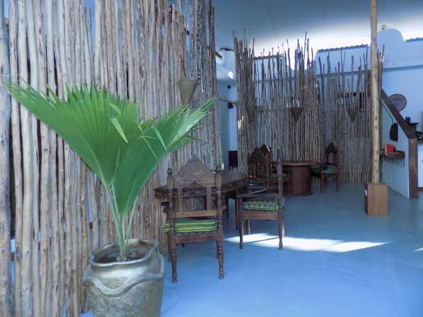 Imagen de la habitación del Hotel 27 Cafe Zanzibar Airport. Foto 11