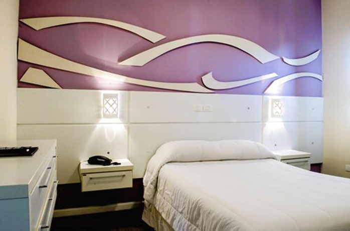 Imagen de la habitación del Hotel 27 Praia. Foto 4