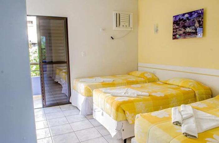 Imagen de la habitación del Hotel 27 Praia. Foto 11