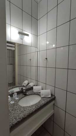 Imagen de la habitación del Hotel 27 Praia. Foto 13