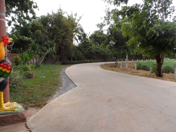 Imagen de los interiores del Hotel 27 Resort. Foto 17