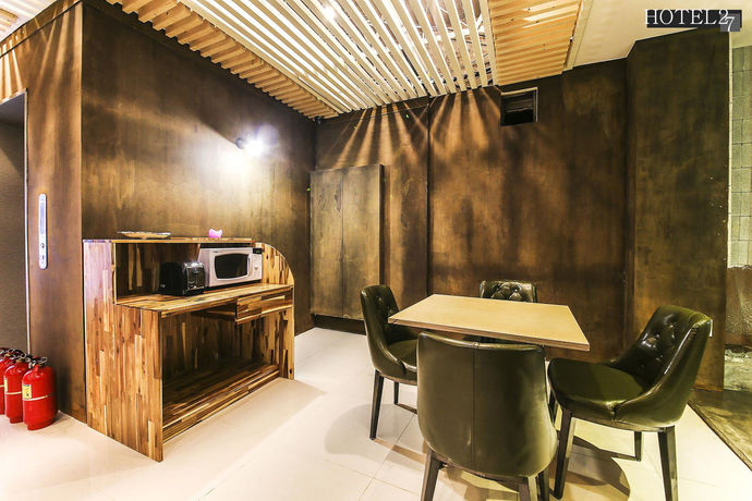 Imagen de los interiores del Hotel 27, Seul. Foto 12