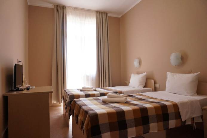 Imagen de la habitación del Hotel 28, Estosadok. Foto 8