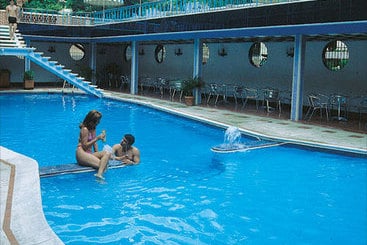 Imagen de la piscina del Hotel 286. Foto 8