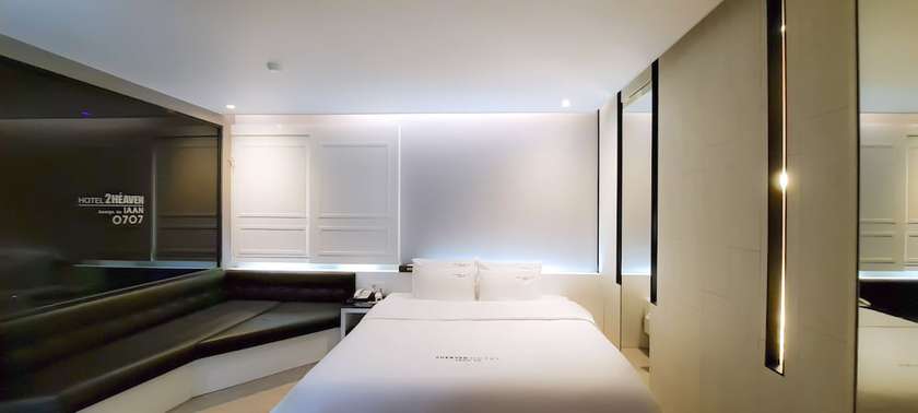 Imagen de la habitación del Hotel 2Heaven. Foto 2