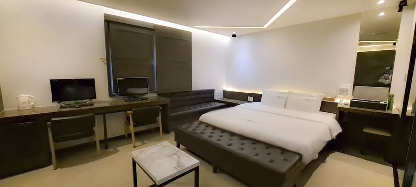 Imagen de la habitación del Hotel 2Heaven. Foto 19