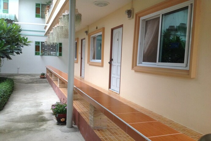 Imagen de los exteriores del Hotel 2n Guesthouse. Foto 29