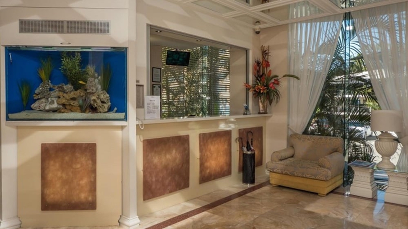 Imagen de los interiores del Hotel 2nd Avenue Beachside Apartments. Foto 19
