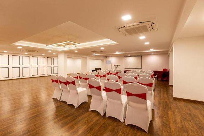 Imagen general del Hotel 3 BY OYO Nami Residency Ahmedabad. Foto 8