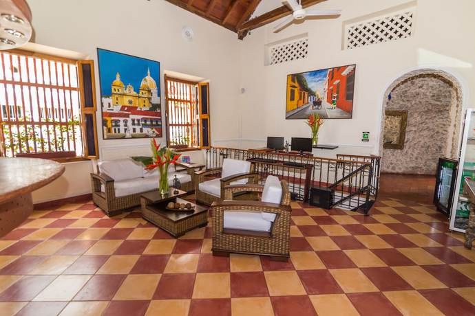 Imagen de los interiores del Hotel 3 Banderas. Foto 20