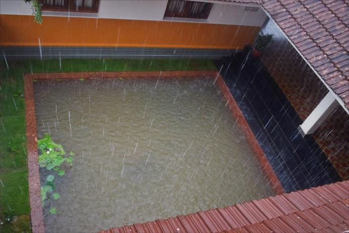 Imagen de la piscina del Hotel 3 Hills County. Foto 19