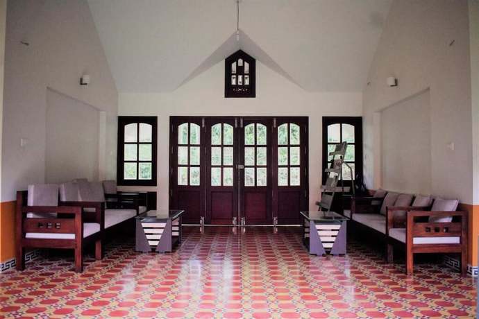 Imagen de los interiores del Hotel 3 Hills County. Foto 18