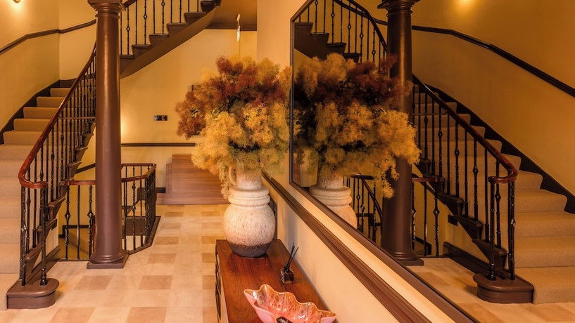 Imagen de los interiores del Hotel 3 Johns Place Townhouse. Foto 12