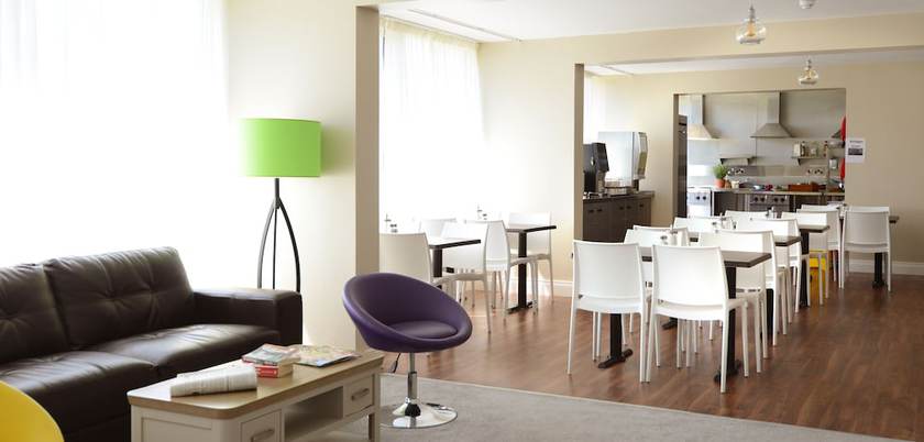 Imagen del bar/restaurante del Hotel 3 Lakes Hostel. Foto 3