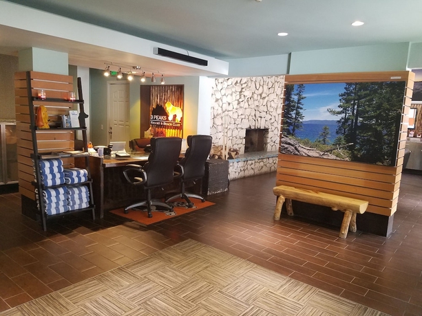 Imagen de los interiores del Hotel 3 Peaks Resort and Beach Club. Foto 19