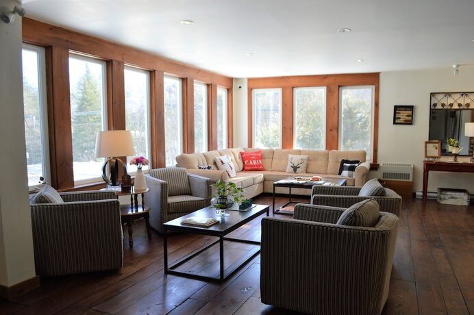 Imagen general del Hotel 3 Pines Lodge Muskoka. Foto 5