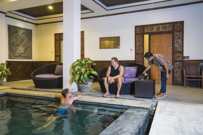Imagen de la piscina del Hotel 3 Princess Boutique and Spa. Foto 19