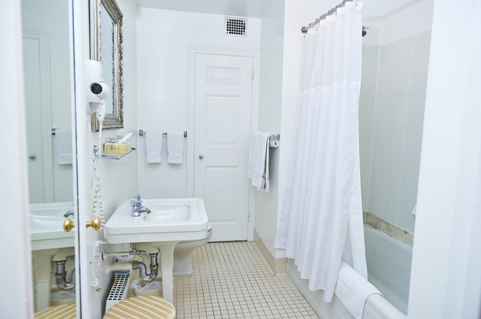 Imagen de la habitación del Hotel 3 West Club. Foto 6