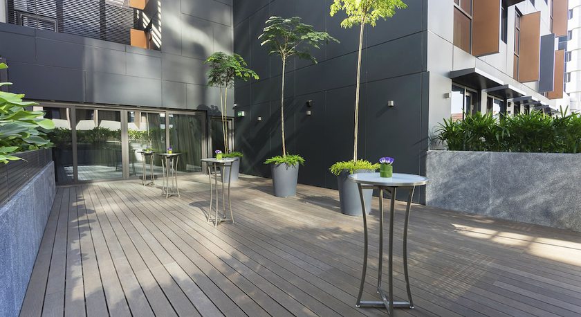 Imagen de los exteriores del Hotel 30 Bencoolen. Foto 13