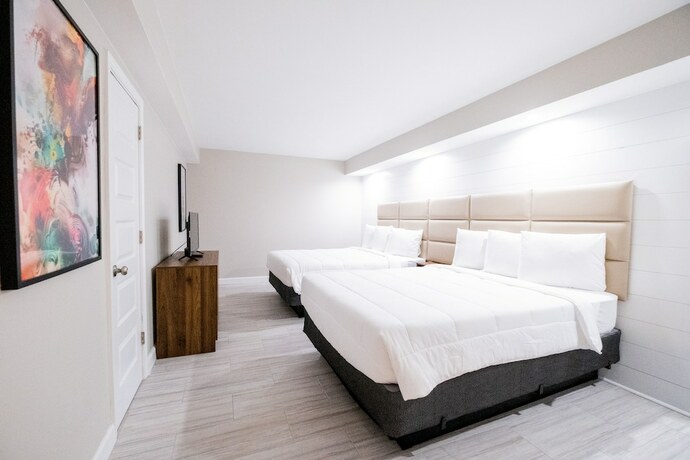 Imagen de la habitación del Hotel 300 Tenth. Foto 18