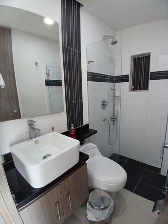 Imagen de la habitación del Hotel 302 Moderno Aparta-Suite en Versalles Tipo Loft - Cali Tower Suites and Lofts. Foto 14