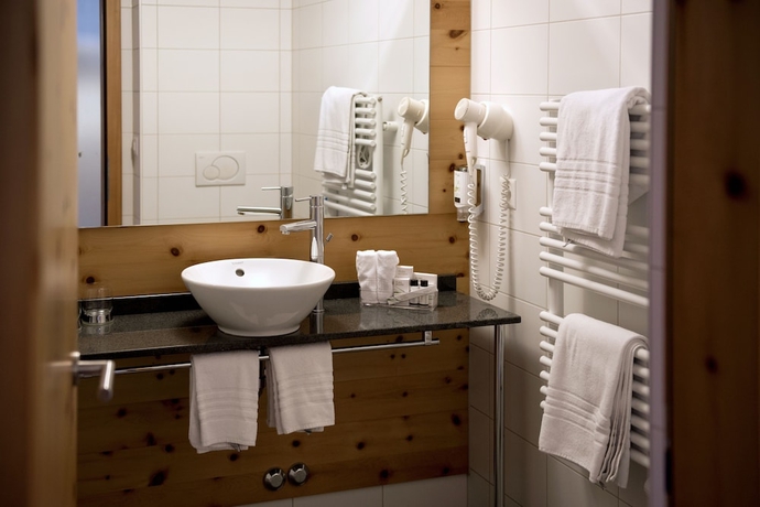 Imagen de la habitación del Hotel 3100 Kulmhotel Gornergrat. Foto 16