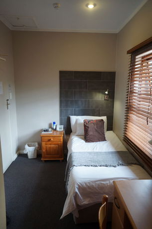 Imagen de los exteriores del Hotel 314 On Clark Guest House. Foto 16