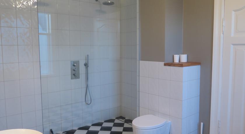 Imagen de los interiores del Hotel 32 Tungata. Foto 10