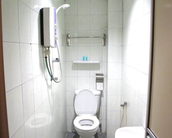 Imagen de la habitación del Hotel 33 Cheras. Foto 2