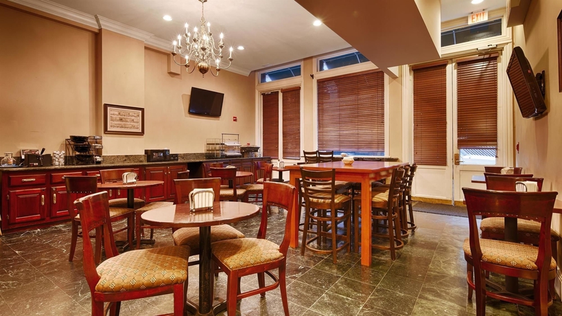 Imagen del bar/restaurante del Hotel 33 Seaport New York. Foto 3