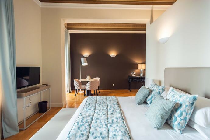 Imagen de la habitación del Hotel 33 Solonos Suites. Foto 18