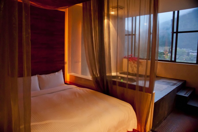 Imagen de la habitación del Hotel 33 Spa. Foto 8