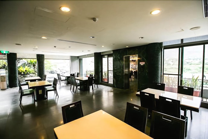 Imagen de los interiores del Hotel 33 Spa. Foto 20